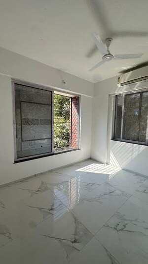 Room in 2 BHK Apartment at Tejashree CHS Bhusari Colony, Bhusari Colony – for Rent