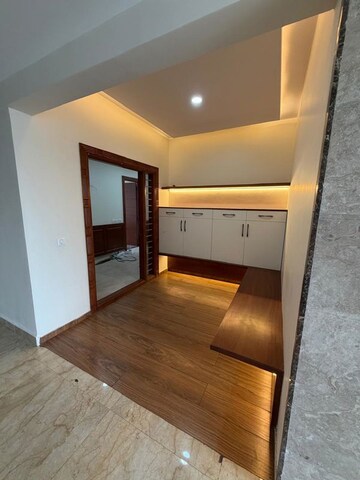 Room in 3.5 BHK Apartment at Valmark Apas, Hulimavu – for Rent