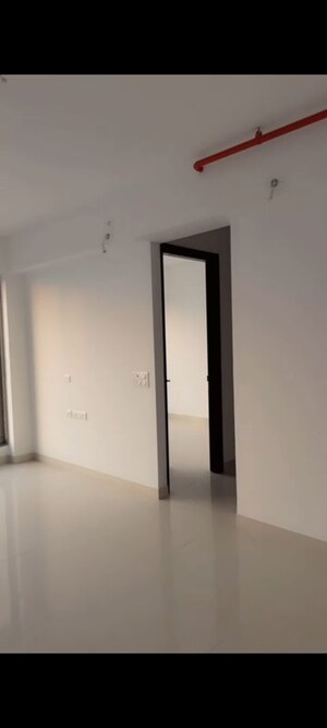 Room in 3 BHK Apartment at Sunteck Avenue 2, Goregaon West – for Rent