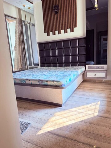 Bedroom in 2 BHK Apartment at Gala Pride Palms, Thane West – for Rent