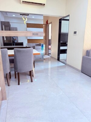 2 BHK Apartment For Rent in Gala Pride Palms, Thane West