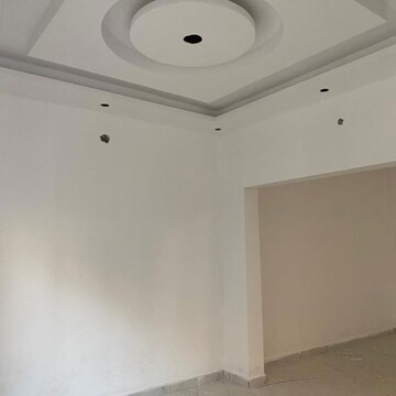 Room in 3 BHK Independent House at Pallavpuram – for Sale