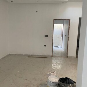 Room in 3 BHK Independent House at Pallavpuram – for Sale