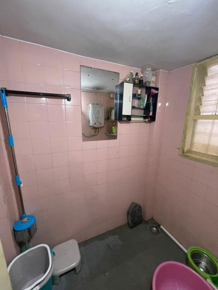 Bathroom, srushthi-apartment 1 Bedroom 550 Sq.Ft. Apartment In Kothrud Pune 9787643