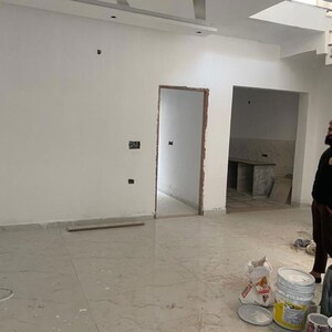 Parking in 3 BHK Independent House at Modipuram – for Sale