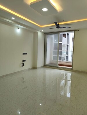 Room in 2 BHK Apartment at New Mhada Colony Powai, Powai – for Rent