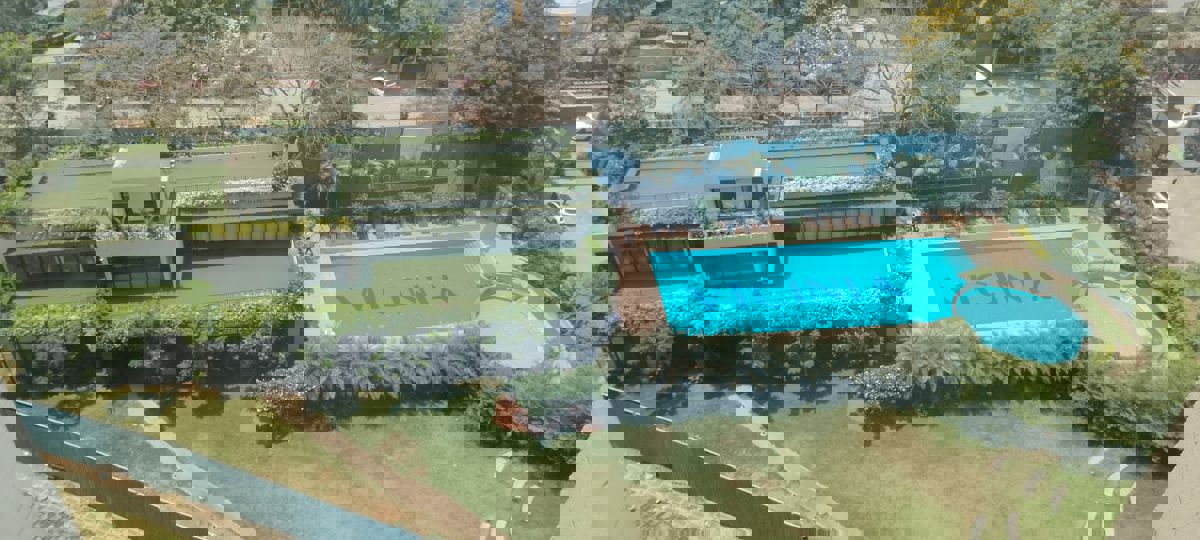 3 BHK + Pooja Room Apartment For Rent in Shapoorji Pallonji Vicinia