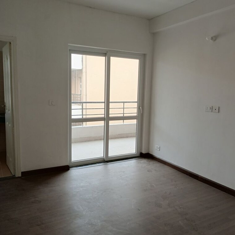 Room, bptp-park-81 3.5 Bedroom 300 Sq.Yd. Builder Floor In Sector 81 Faridabad 9787727