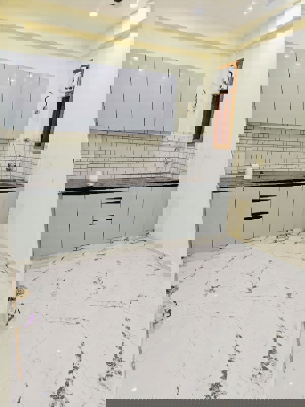 1 BHK Builder Floor For Rent in Saket