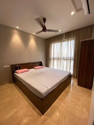 Bedroom in 2 BHK Apartment at Hiranandani Castle Rock, Powai – for Rent