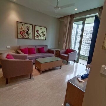 Bedroom in 2 BHK Apartment at Hiranandani Castle Rock, Powai – for Rent