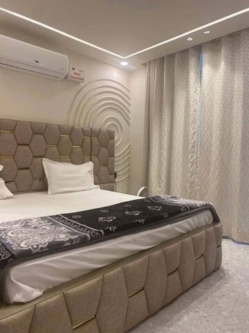 Bedroom in 2 BHK Builder Floor at Saket – for Rent