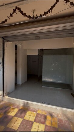 Retail Shop For Rent in Borivali East