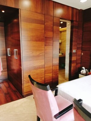 Bathroom in 4 BHK Apartment at Hiranandani Gardens Glen Ridge, Powai – for Rent