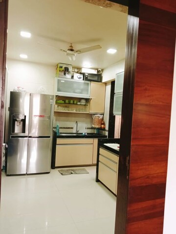 Living Room in 4 BHK Apartment at Hiranandani Gardens Glen Ridge, Powai – for Rent