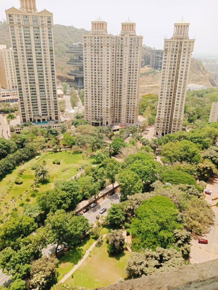 Garden, hiranandani-gardens-glen-ridge 4 Bedroom 2200 Sq.Ft. Apartment In Powai Mumbai 9787770