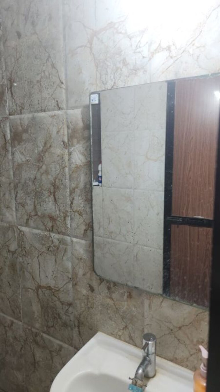 Bathroom, puranik-hometown 1 Bedroom 438 Sq.Ft. Apartment In Ghodbunder Road Thane 9784388