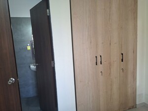 Furnished Amenities in 1 BHK Apartment at Hill View CHS Haware City, Haware City – for Rent