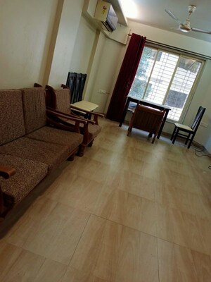Room in 2 BHK Apartment at Hiranandani Powai Park, Powai – for Rent