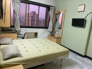 Bedroom in 3 BHK Apartment at Hiranandani Glen Croft, Powai – for Rent