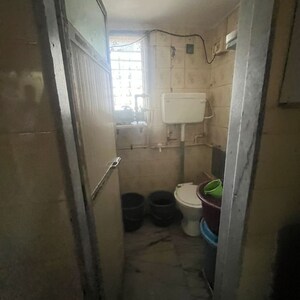 Bathroom in 1 BHK Apartment at Vas Pushpa Park, Vivekanand Nagar – for Sale