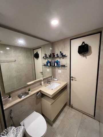 Team Area in 2 BHK Apartment at Hiranandani Atlantis, Powai – for Rent