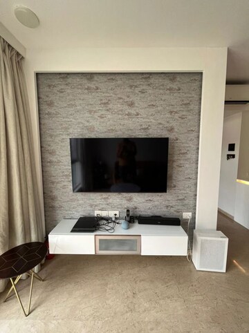 Team Area in 2 BHK Apartment at Hiranandani Atlantis, Powai – for Rent