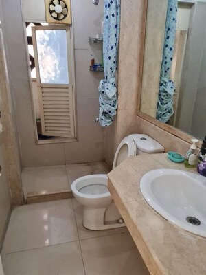 Master Bedroom in 3 BHK Apartment at Hiranandani Verona Co op Housing Society Ltd, Powai – for Rent