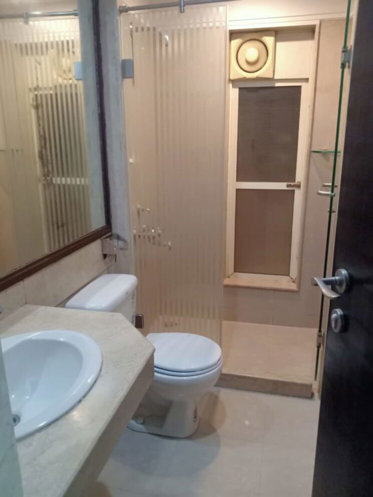 Bathroom, hiranandani-avalon 3 Bedroom 1470 Sq.Ft. Apartment In Powai Mumbai 9787801