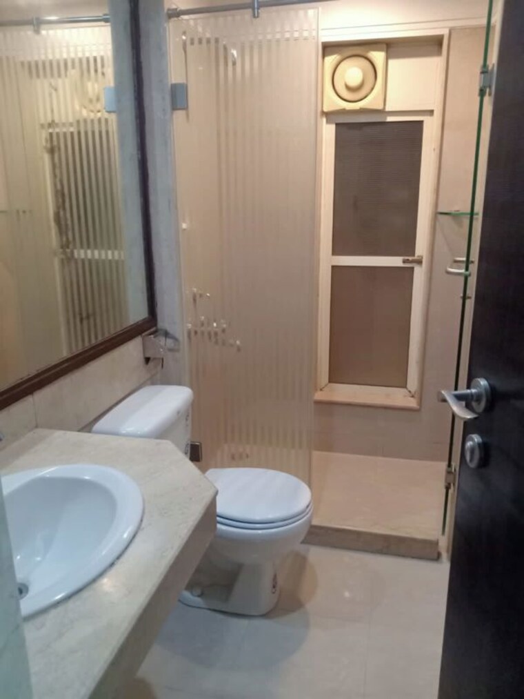 Bathroom, hiranandani-avalon 3 Bedroom 1470 Sq.Ft. Apartment In Powai Mumbai 9787801