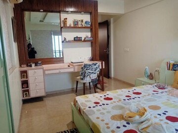 Bedroom in 3 BHK Apartment at Hiranandani Gardens Octavius, Powai – for Rent