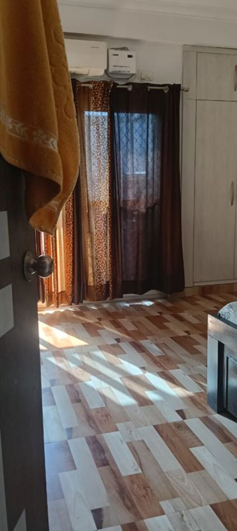 Bedroom, mahagun-moderne 3 Bedroom 1550 Sq.Ft. Apartment In Sector 78 Noida 9787815