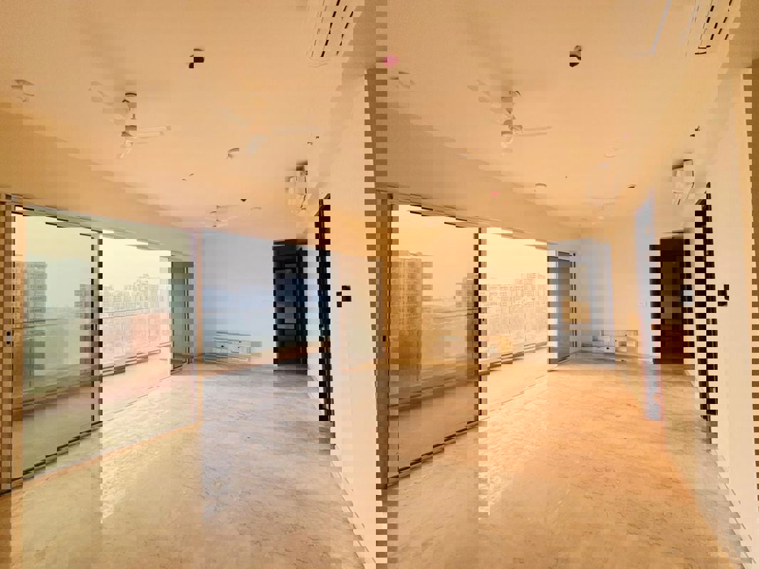 4 BHK + Servant Room,Extra Room Apartment For Rent in Kalpataru Vista