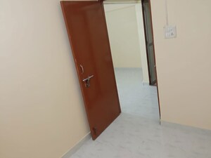 Room in 1 BHK Apartment at HDIL Premier Exotica, Kurla West – for Sale