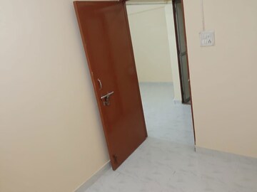 Room in 1 BHK Apartment at HDIL Premier Exotica, Kurla West – for Sale