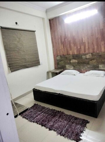  Pg For Rent in Sector 63