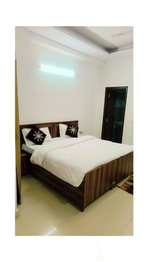 Bedroom in  Pg at Sector 66 – for Rent