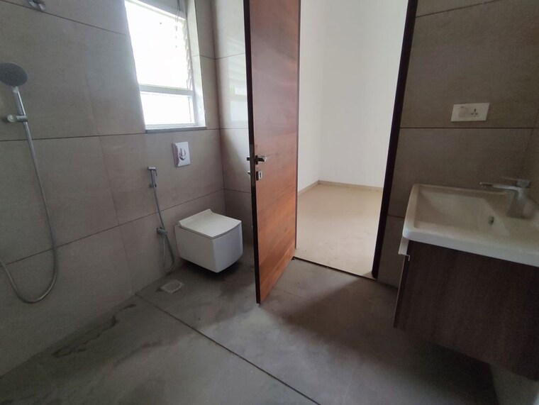 Bathroom, hallmark-county 4 Bedroom 4280 Sq.Ft. Villa In Osman Nagar Hyderabad 9787860