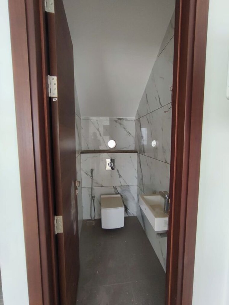 Bathroom, hallmark-county 4 Bedroom 4280 Sq.Ft. Villa In Osman Nagar Hyderabad 9787860
