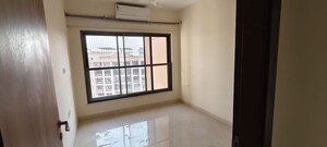 Room in 2 BHK Apartment at K Raheja Ascencio, Chandivali – for Rent