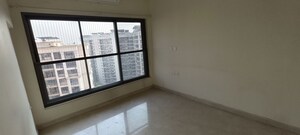 Room in 2 BHK Apartment at K Raheja Ascencio, Chandivali – for Rent