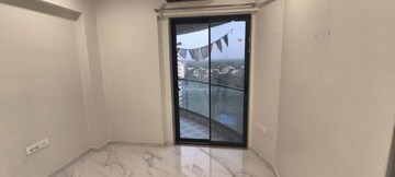 Room in 3 BHK Apartment at Kaveri CHS Ghatkopar, Ghatkopar East – for Rent