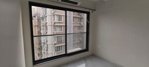 Room in 3 BHK Apartment at Kaveri CHS Ghatkopar, Ghatkopar East – for Rent