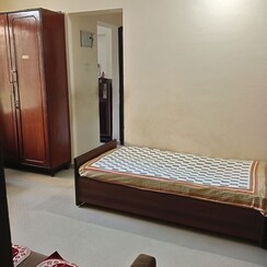2 BHK + Extra Room Apartment For Rent in Raunak Unnathi Greens