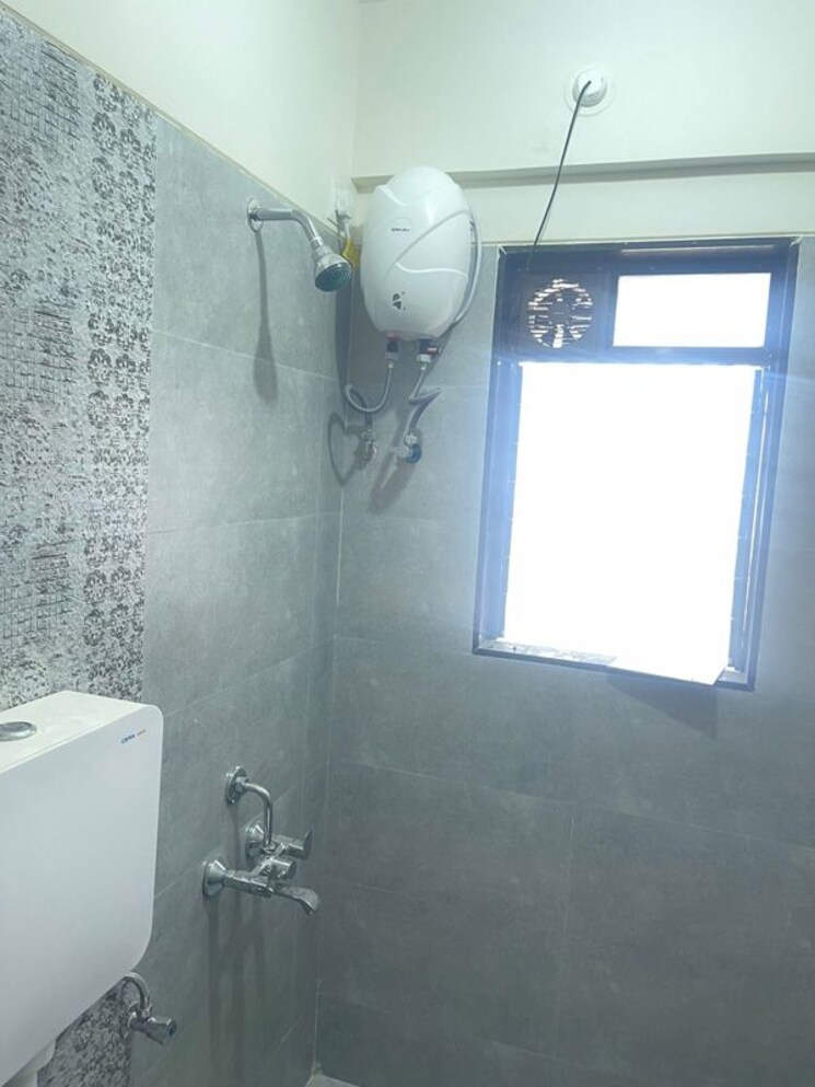 Bathroom, raunak-unnathi-greens 2 Bedroom 801 Sq.Ft. Apartment In Kasarvadavali Thane 9787938