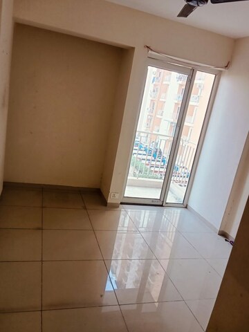 Bathroom in 1 BHK Apartment at Wave Dream Homes, Wave City – for Rent