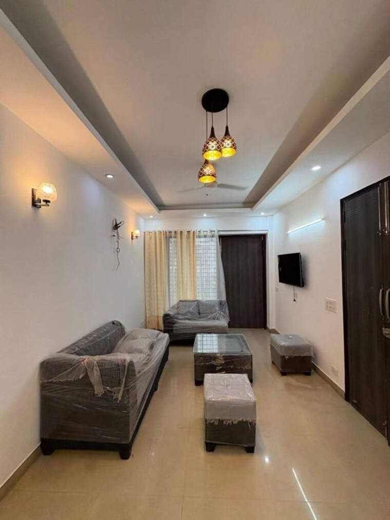 Living Room, dlf-cyber-park 1.5 Bedroom 823 Sq.Ft. Apartment In Sector 20 Gurgaon 9787977