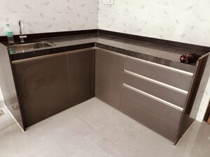 Furnished Amenities in 1 RK Apartment at Roha Vatika, Kurla East – for Rent