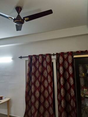 Bedroom in 4 BHK Apartment at Jal Vayu Vihar Noida, Sector 21 – for Rent