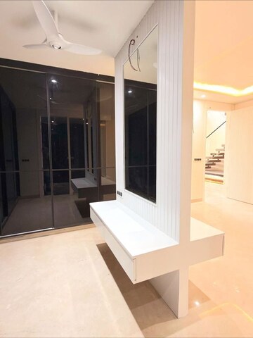 Living Room in 3 BHK Apartment at DLF Cyber Park, Sector 20 – for Rent